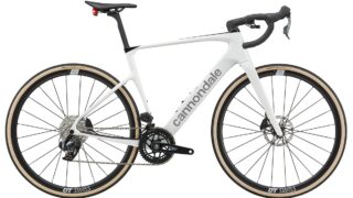 「2025年モデル」キャノンデールのSynapseにスラムの新型AXSを搭載した完成車が登場